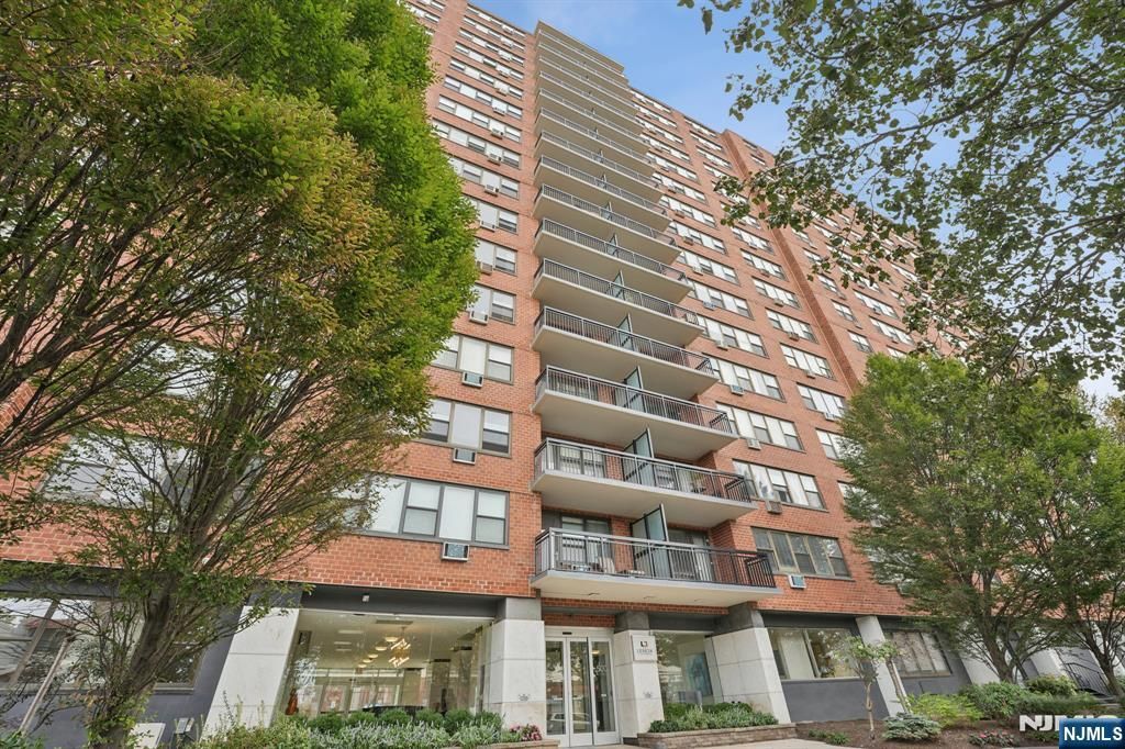 500 Central Avenue 1617, Union City, NJ 07087