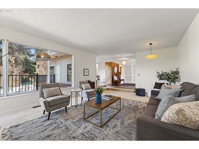 3565 Se NASE Ct, Milwaukie, OR 97222