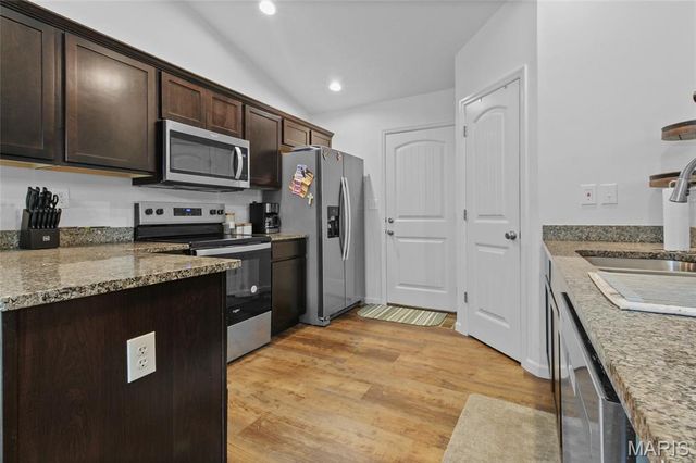 407 Warren Avenue, Warrenton, MO 63383