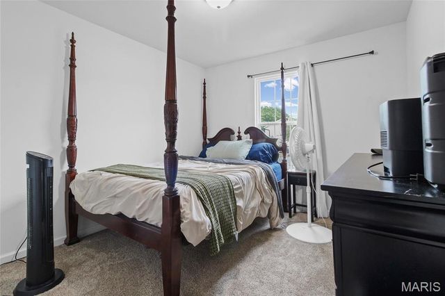 407 Warren Avenue, Warrenton, MO 63383