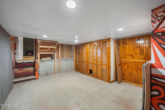 379 Birchdale Road, Perrysburg, OH 43551