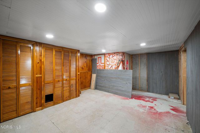 379 Birchdale Road, Perrysburg, OH 43551