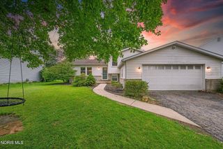 379 Birchdale Road, Perrysburg, OH 43551