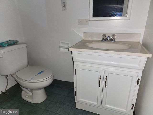 1129 WILLINGER CT, Baltimore, MD 21202