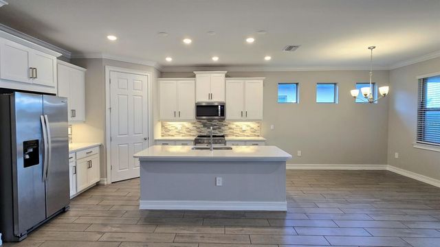 233 VINADIO BOULEVARD, Nokomis, FL 34275