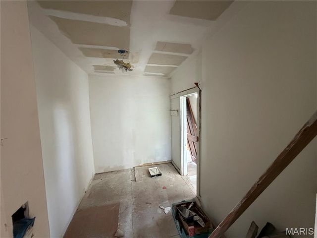 4806 Hammett Place, St Louis, MO 63113