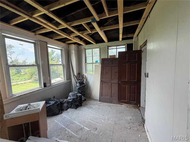 4806 Hammett Place, St Louis, MO 63113