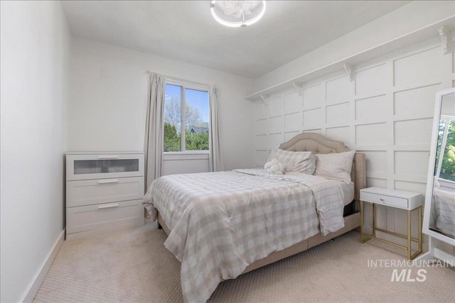 1384 E Palermo St, Meridian, ID 83642