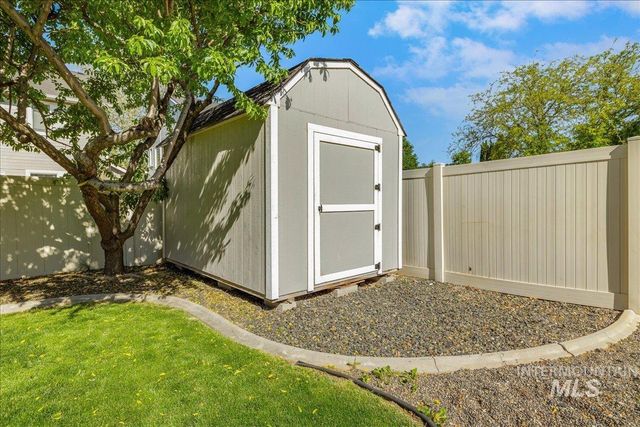 1384 E Palermo St, Meridian, ID 83642