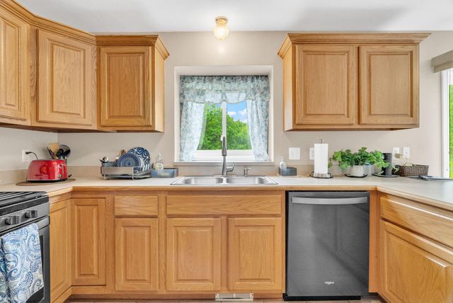 232 LIBERTY Avenue, Marysville, MI 48040