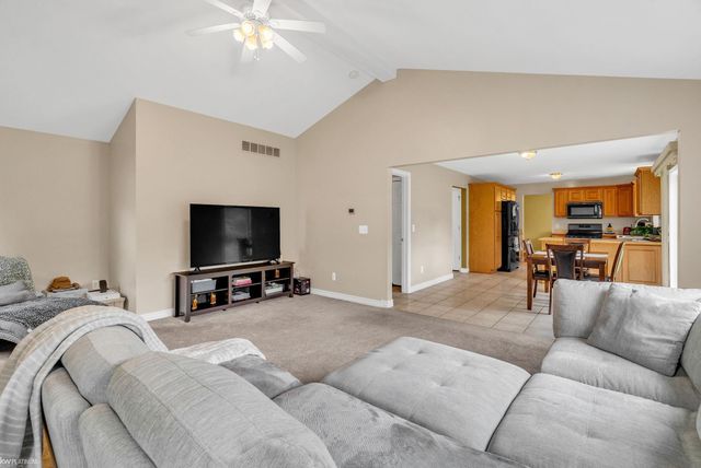 232 LIBERTY Avenue, Marysville, MI 48040