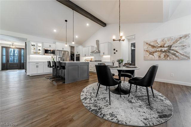 23425 Bryden Road, Shaker Heights, OH 44122