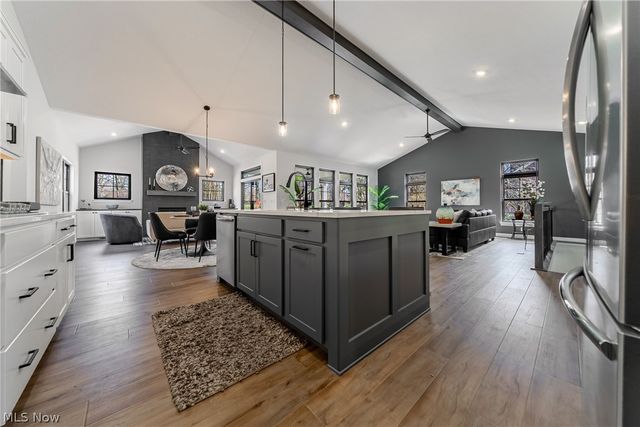 23425 Bryden Road, Shaker Heights, OH 44122