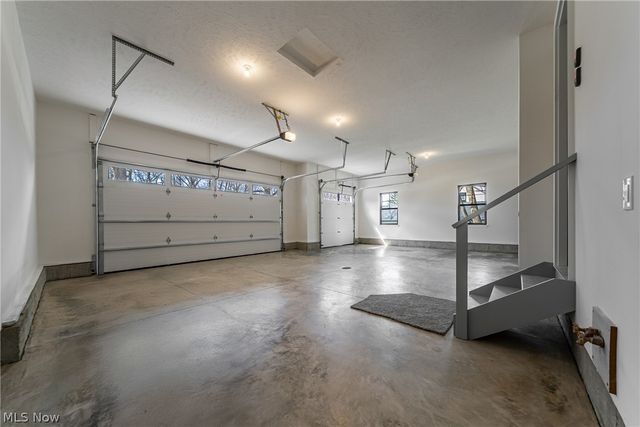 23425 Bryden Road, Shaker Heights, OH 44122