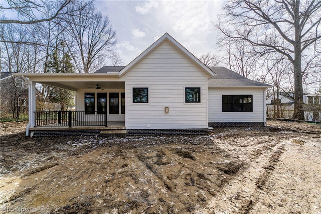 23425 Bryden Road, Shaker Heights, OH 44122