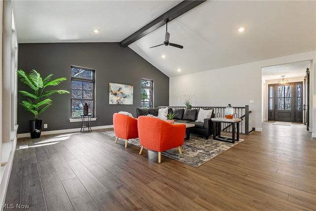 23425 Bryden Road, Shaker Heights, OH 44122