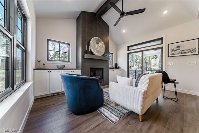 23425 Bryden Road, Shaker Heights, OH 44122