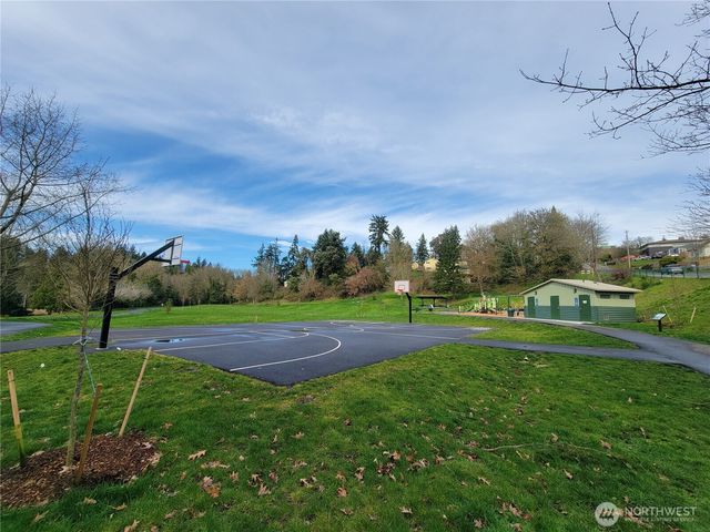 2449 Veldee Avenue, Bremerton, WA 98312