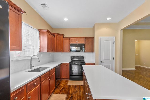 8200 OWEN PARK DRIVE, Mccalla, AL 35111