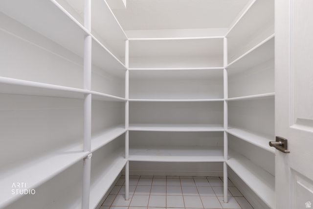 1901 E FRONTIER RD, Holladay, UT 84121