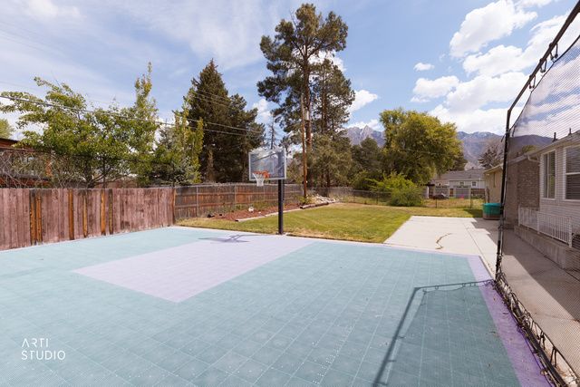 1901 E FRONTIER RD, Holladay, UT 84121