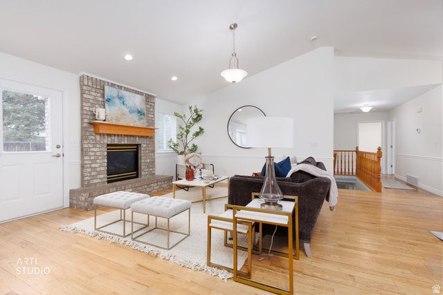 1901 E FRONTIER RD, Holladay, UT 84121