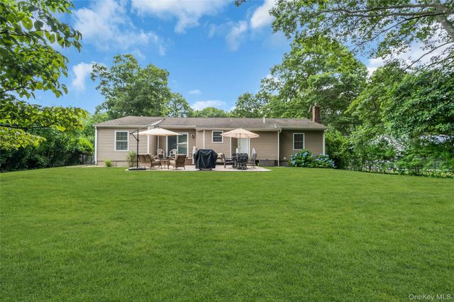 84 Juniper Avenue, Ronkonkoma, NY 11779