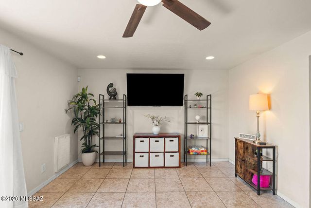 2749 W Anklam Road, Tucson, AZ 85745