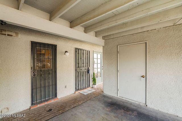 2749 W Anklam Road, Tucson, AZ 85745