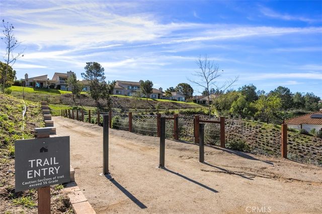 17818 Villamoura, Poway, CA 92064