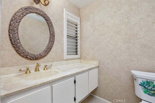 17818 Villamoura, Poway, CA 92064