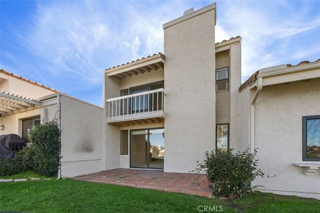 17818 Villamoura, Poway, CA 92064