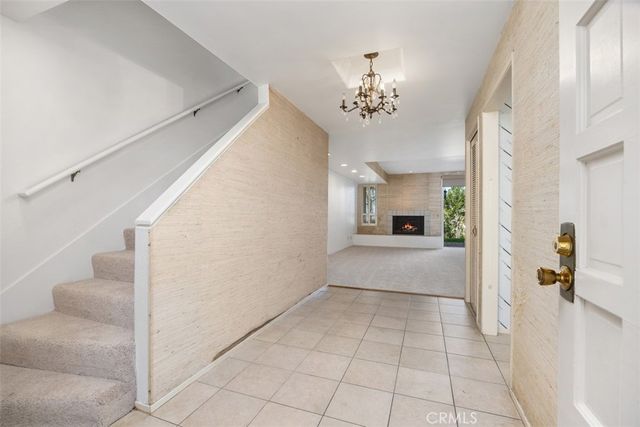 17818 Villamoura, Poway, CA 92064