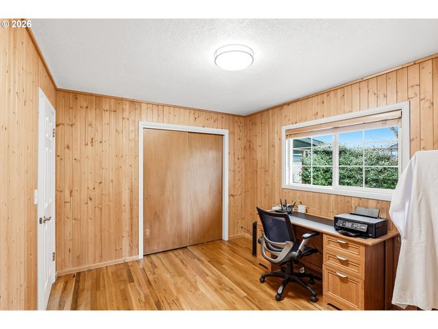 153 S 26TH Ave, Cornelius, OR 97113