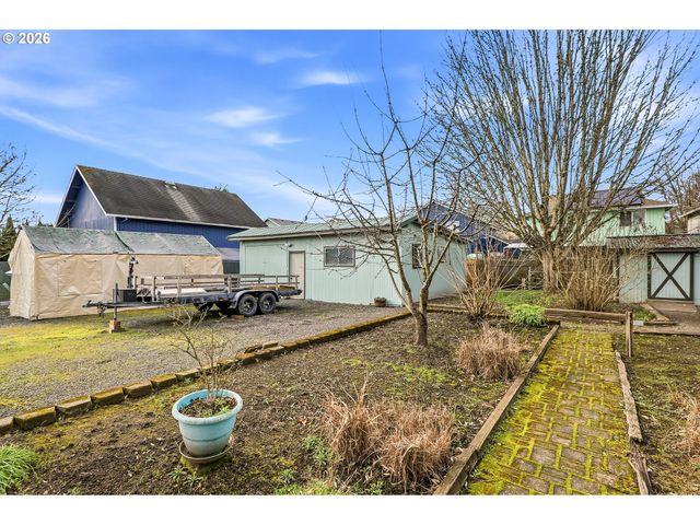 153 S 26TH Ave, Cornelius, OR 97113