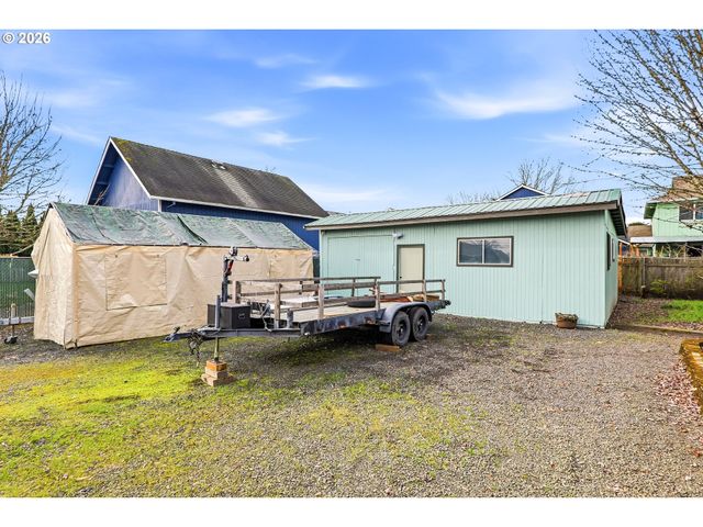 153 S 26TH Ave, Cornelius, OR 97113