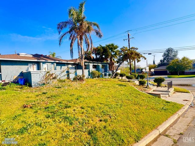 2708 College Ave, Bakersfield, CA 93306