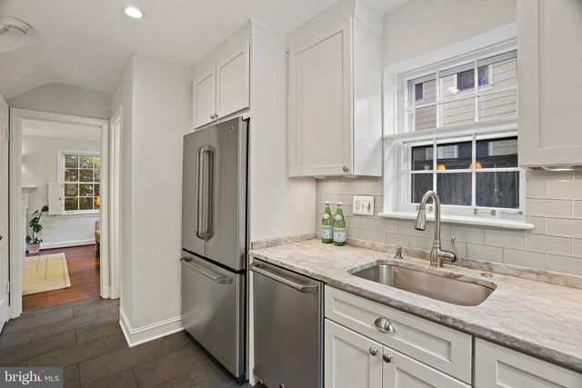3414 THORNAPPLE ST, Chevy Chase, MD 20815