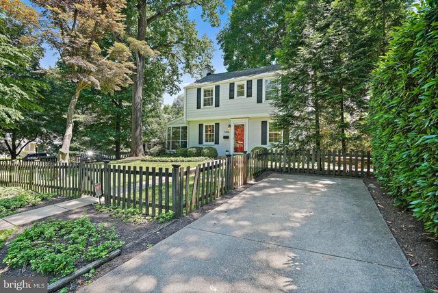 3414 THORNAPPLE ST, Chevy Chase, MD 20815