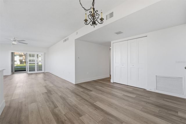 1150 TARPON CENTER DRIVE 1-A, Venice, FL 34285