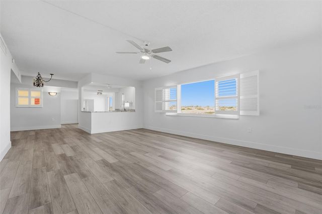 1150 TARPON CENTER DRIVE 1-A, Venice, FL 34285