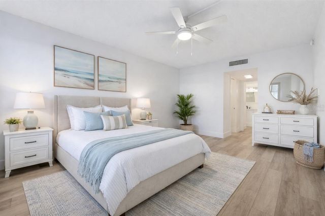 1150 TARPON CENTER DRIVE 1-A, Venice, FL 34285