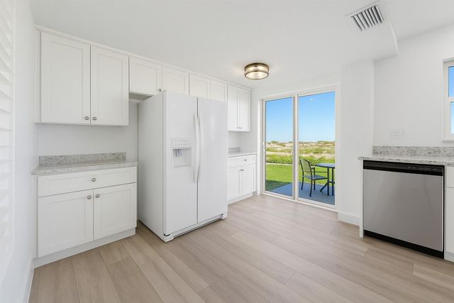 1150 TARPON CENTER DRIVE 1-A, Venice, FL 34285