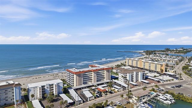 1150 TARPON CENTER DRIVE 1-A, Venice, FL 34285