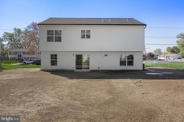 503 PENNINGTON DR, Westampton, NJ 08060