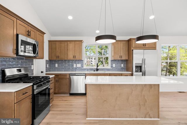 503 PENNINGTON DR, Westampton, NJ 08060