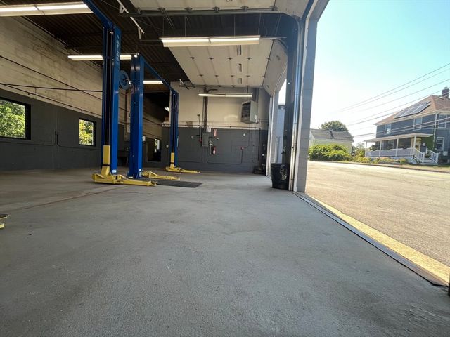 15 River St, Beverly, MA 01915