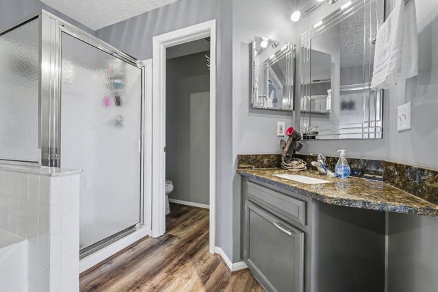6945 Parkview Drive, 8, Florence, KY 41042