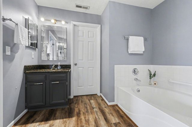 6945 Parkview Drive, 8, Florence, KY 41042