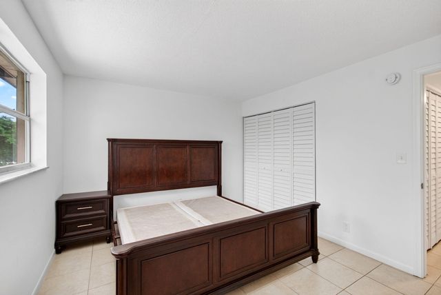 450 SW 2ND Avenue 205, Boca Raton, FL 33432